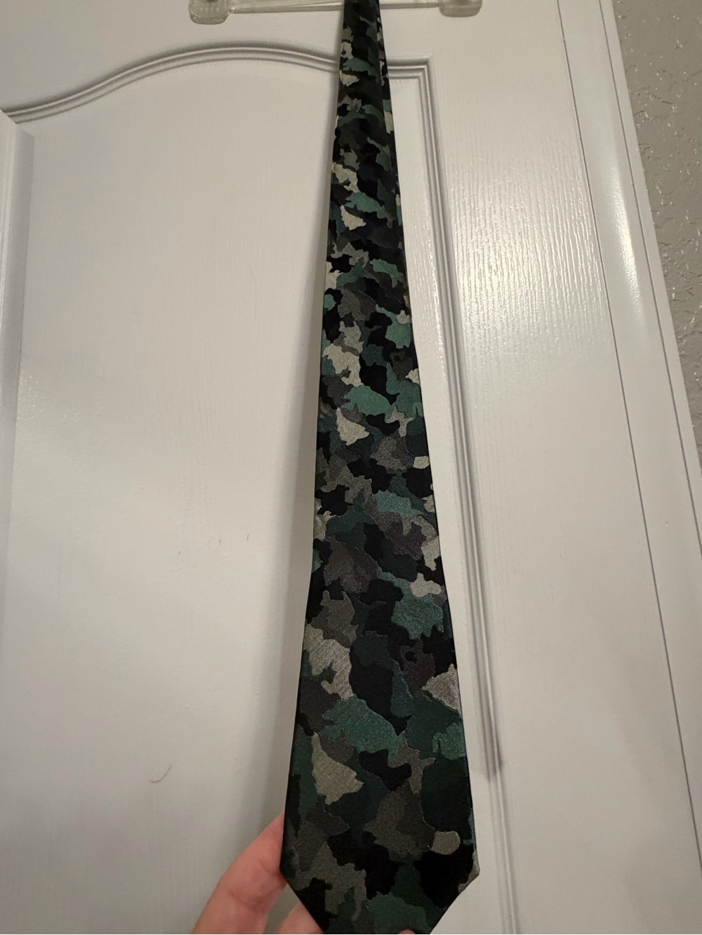 Daniel Cremieux Camouflage Tie in Green, Black and Gray